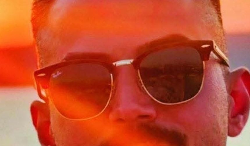 Çanakkale’de kuaför otomobilde yanarak can verdi