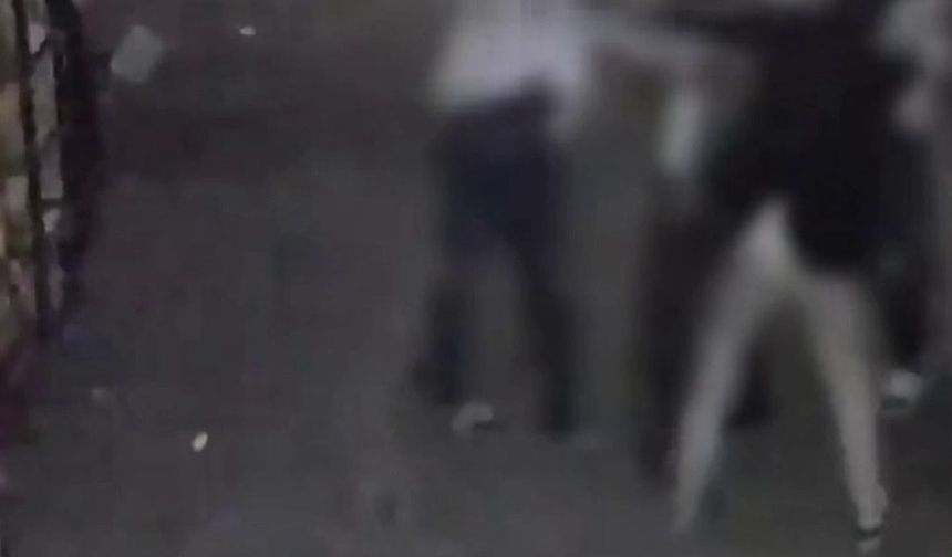 Döve döve bayılttılar, araya giren kızları da darbettiler