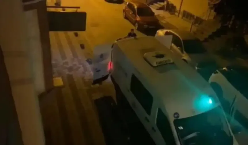 İstanbul'da evlat babaya katliam yaptı!