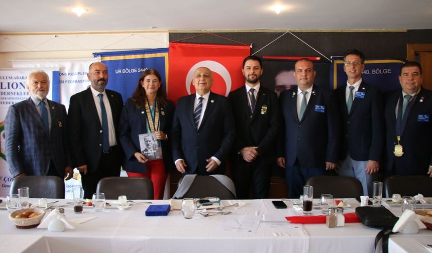 Rotary ve Lions’tan Milli Mücadele Ruhu ile Bayrak Yolculuğu