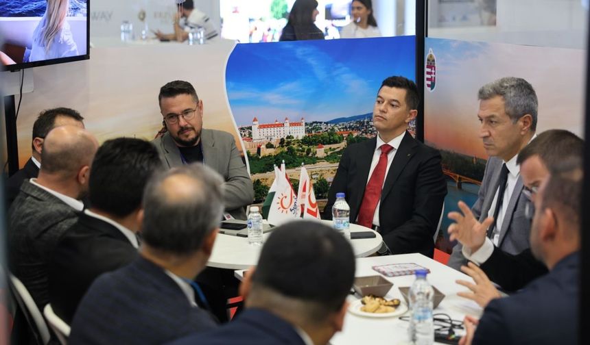 Marmaris'ten Antalya turizm fuar'ına güçlü çıkarma