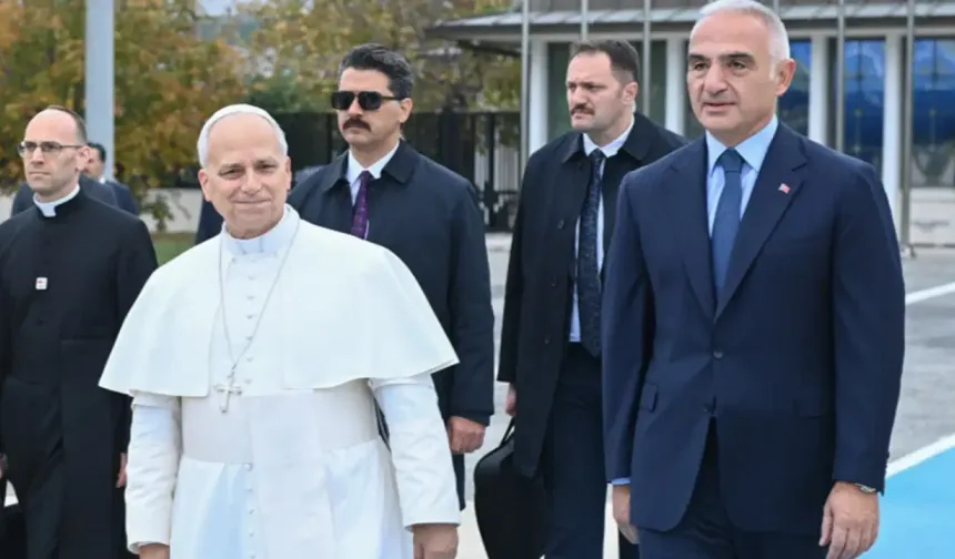 Papa'nın ziyaretleri sonrası Bakan Ersoy'dan açıklama