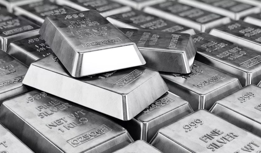 Gümüşte hareketlilik: Alım öncesi dikkat!