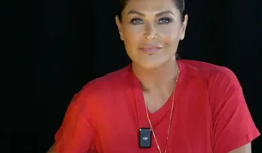 Hülya Avşar Tarabya Sahili'nde trafik kazası geçirdi