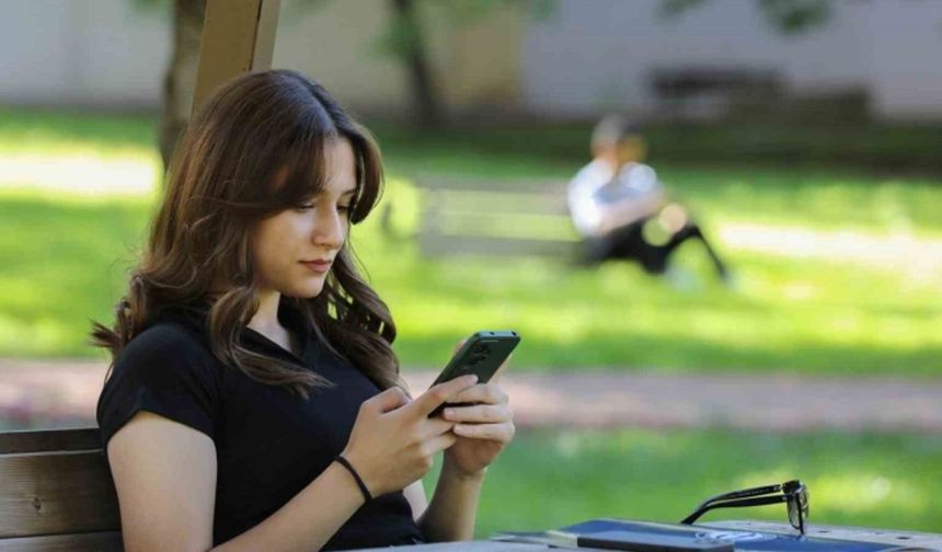 Uzman uyardı: Kısa videolar ruh sağlığını bozabilir