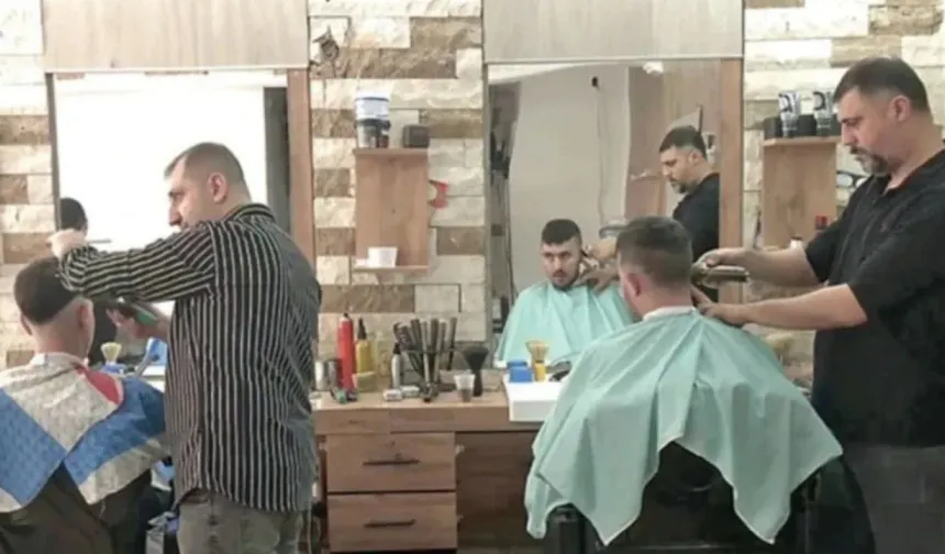 İzmir'de berberden dayanışma örneği: tıraş 150 TL'de sabitlendi