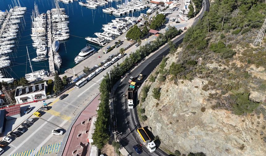 Muğla Büyükşehir Marmaris'te ulaşımı rahatlattı