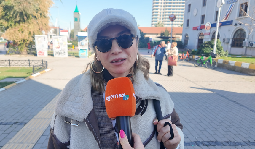 Sokak Röportajı: 'Açlık Sınırının Üzerini Göremeyiz'