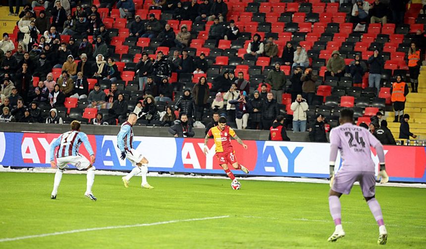 Süper Kupa'da ilk finalist Galatasaray oldu