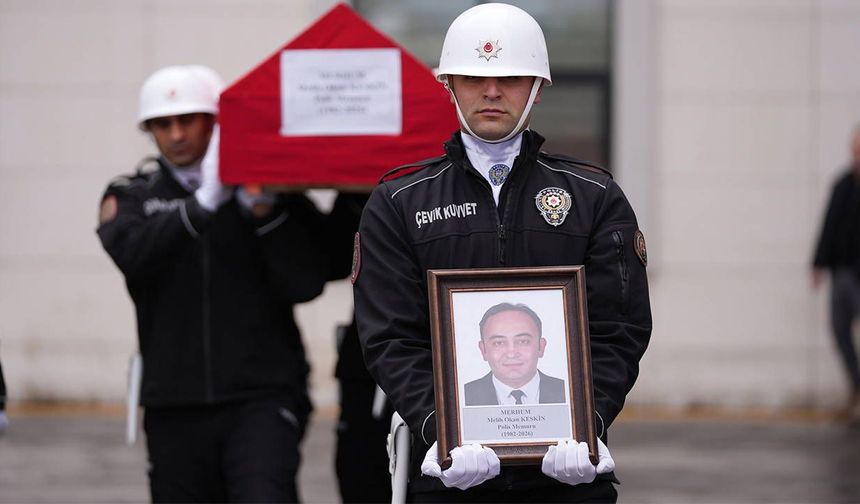 Araç muayenesinde kavga: Polis memuru yaşamını yitirdi