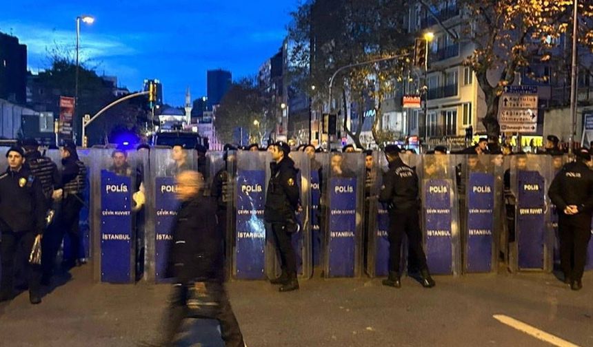 CHP'nin 'Köprüler Halkındır' Yürüyüşüne Valilik Engeli