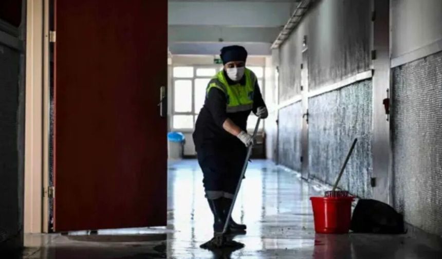 Devlet okulundan velilere çağrı: Maaş ödeyemiyoruz