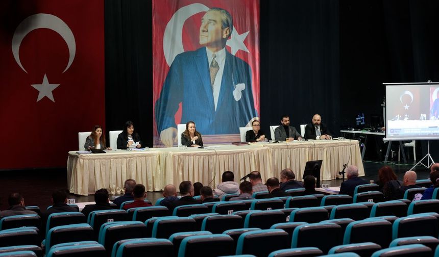 Konak Meclisi'nde 6 Şubat depremleri anıldı