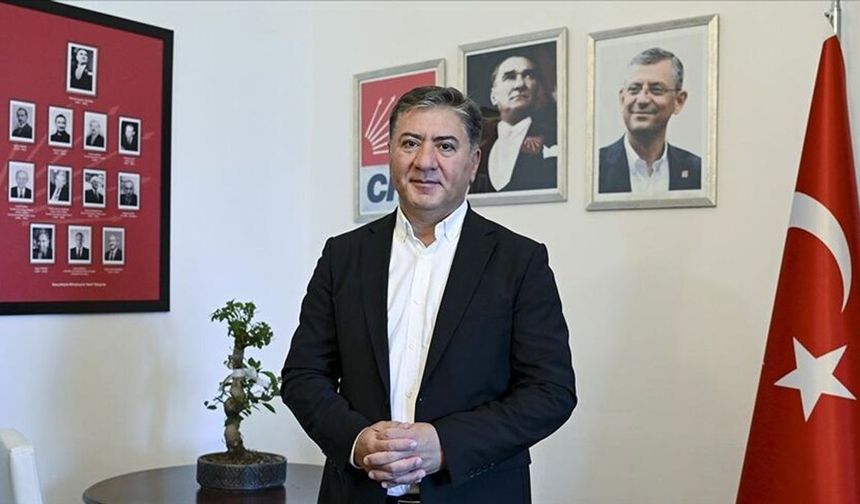 Murat Emir: 'CHP üzerinden gündem saptırılıyor'