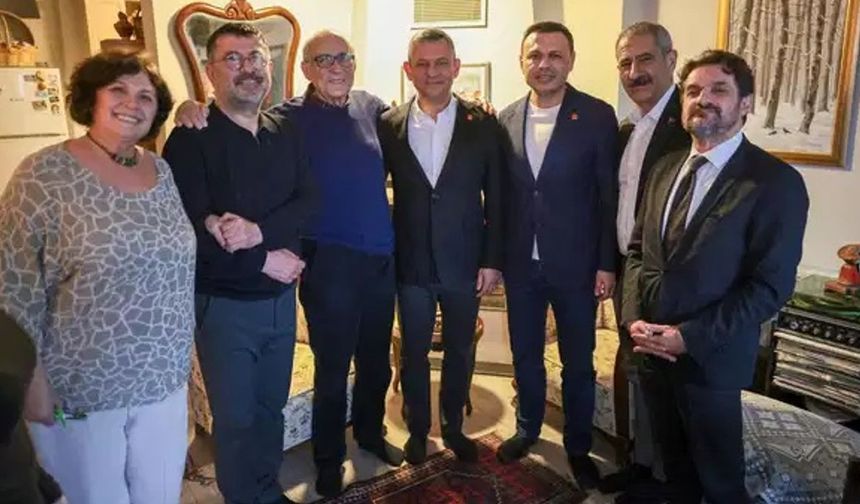 Özgür Özel, Ataol Behramoğlu'nu Ziyaret Etti