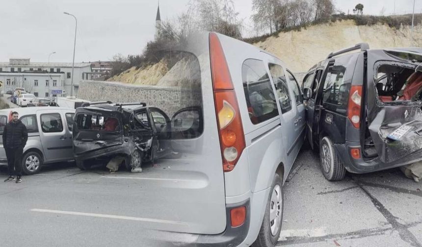 Arnavutköy'de zincirleme kaza: 6 yaralı