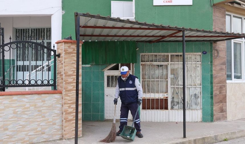 Buca'da bayram öncesi 'ibadet alanları' seferberliği