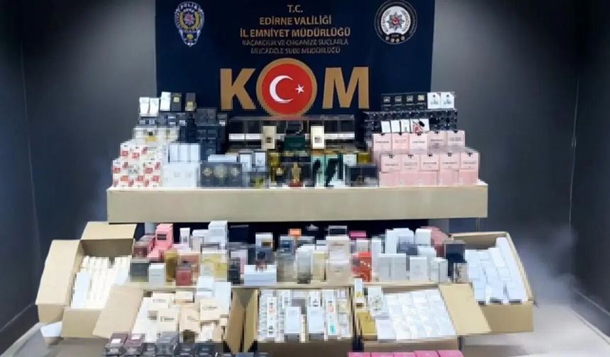 Edirne'de 2 milyon liralık kaçak parfüm ve saat