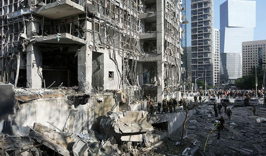 İran'da saldırılarda ölü sayısı 787'ye yükseld