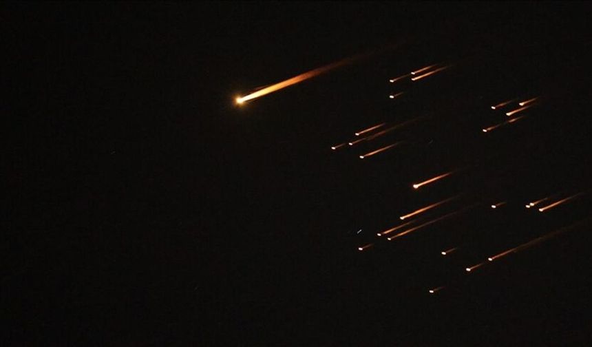 İran'dan Kuveyt'e İHA ve füze saldırısı