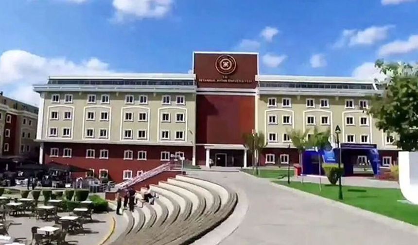 İstanbul Aydın Üniversitesi'nde akademisyen maaş krizi
