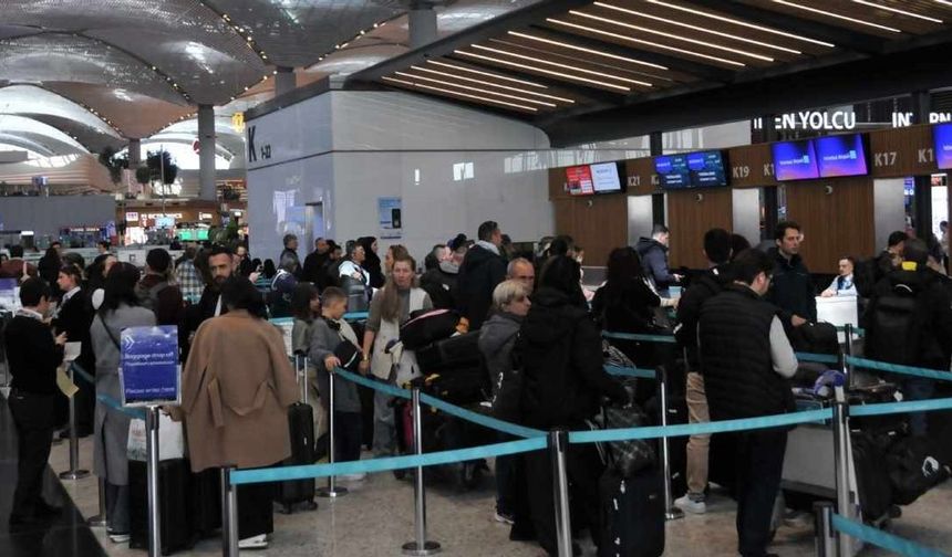 İstanbul Havalimanı'nda Çifte Tatil Yoğunluğu