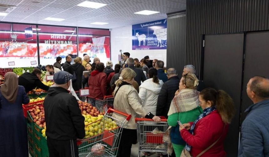 Market'in Balçova hizmete başladı: Uygun fiyat, sağlıklı ve güvenilir gıda bir arada