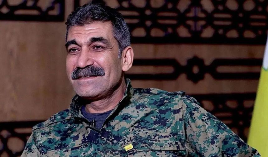 SDG komutanı Suriye'de bakan yardımcısı oldu