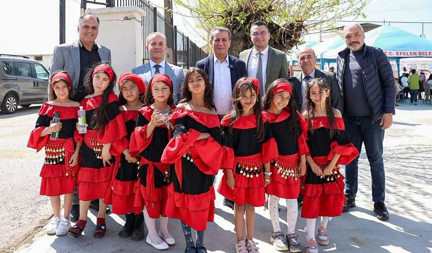 Başkan Anıl Yetişkin Dünya Romanlar Günü etkinliğine katıldı