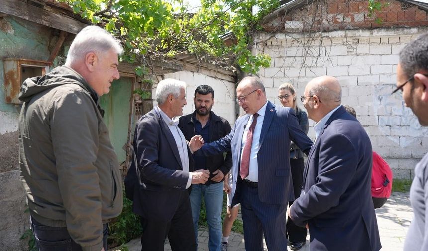 Başkan Çetin Akın: 'Turgutlu'muzda hiç kimse yalnız değil'