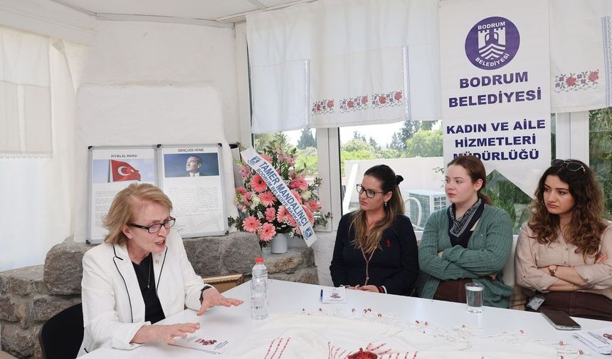 Belediyeden Bitez'de 'Bağımlılıkta Aile Yapısı ve Roller' semineri