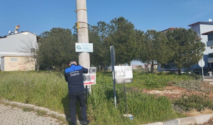 Denizli Büyükşehir Zabıta'dan totem ve tabela denetimi
