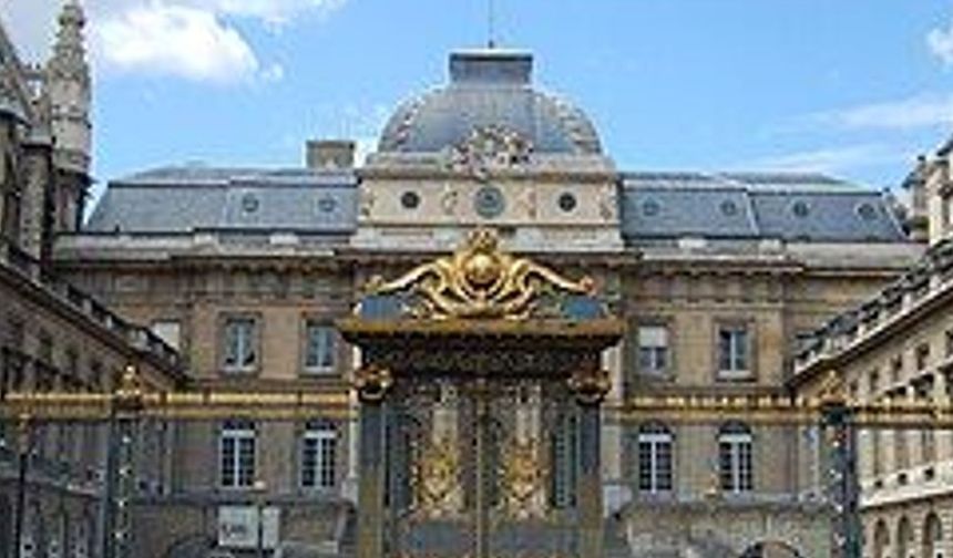 Lafarge'a 'IŞİD finansmanı' davasında ceza