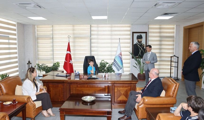 Marmaris'te minik başkanlar makamda