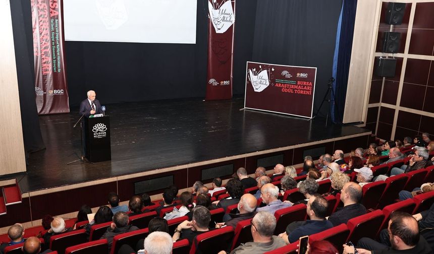 Yılmaz Akkılıç Bursa Araştırmaları Ödülü 16'ncı kez sahiplerini buldu
