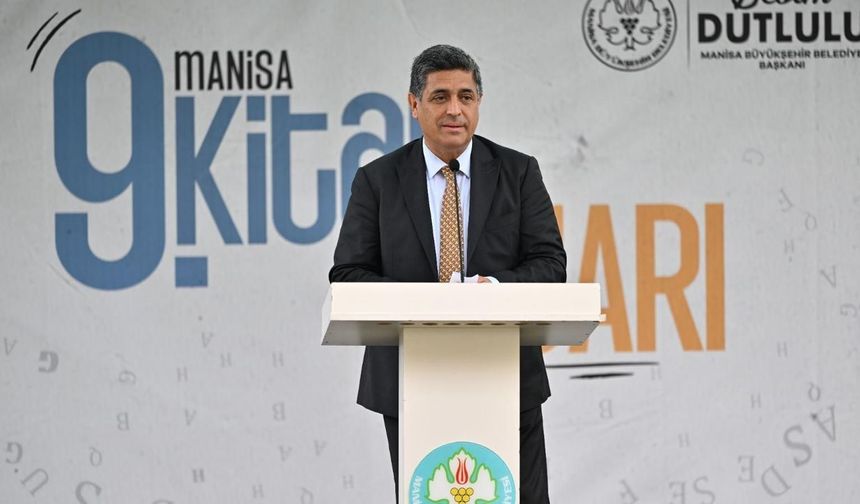 9. Manisa Kitap Fuarı Kitapseverlerle Buluştu