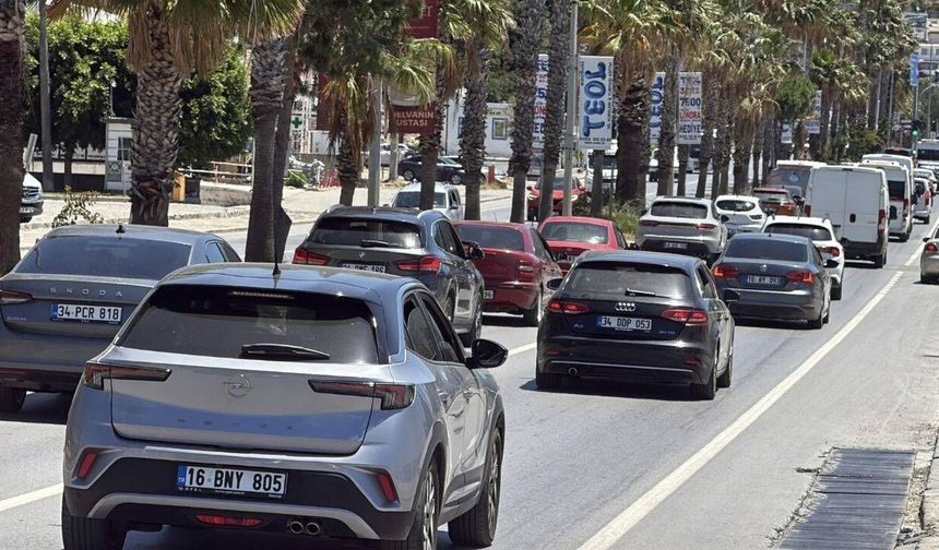 Bodrum'da bayram dönüşü yoğunluğu