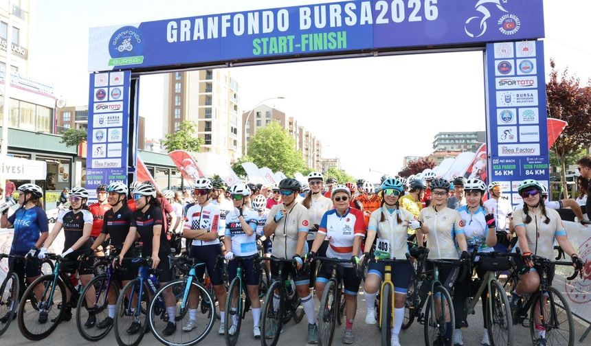 Bursa'da pedallar 'Daha Fazla Kadın Yarışmacı' için döndü