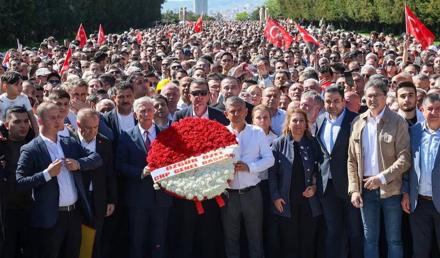 Dış Basın CHP'deki Gelişmeleri Manşetlere Taşıdı