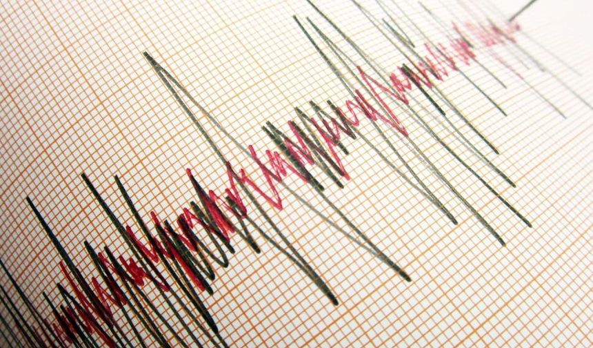 Ege Denizi'nde 3.8 büyüklüğünde deprem