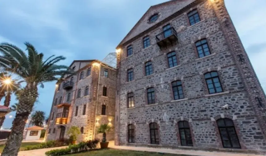 Meslek Fabrikası binasında tahliye süreci başladı
