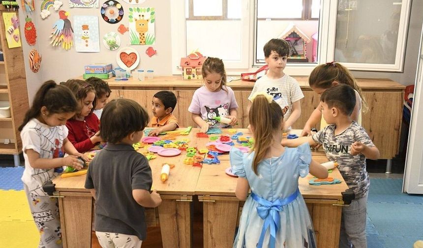 Miniklerin neşesi Anne Baba Çocuk Merkezi'nde yükseldi