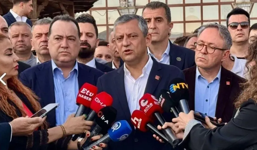 Özgür Özel'den 'yeni parti' iddialarına net yanıt