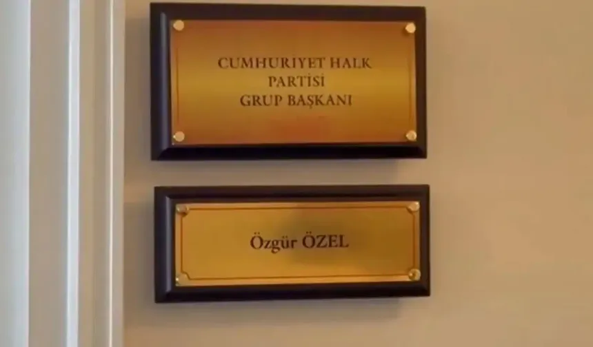 Özgür Özel'in TBMM ddasındaki unvanı değiştirildi