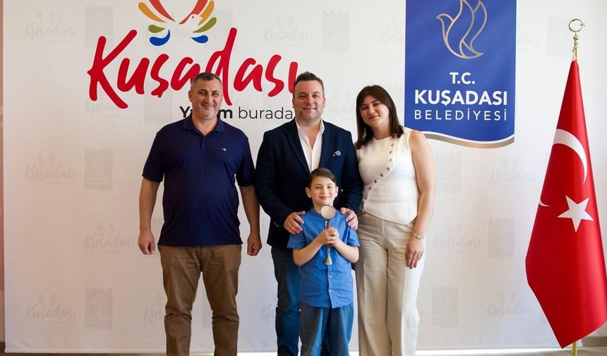 Tahsin Demirtaş, küçük kutup kaşifini makamında ağırladı