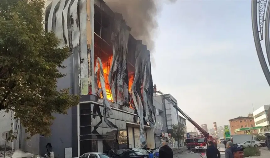 Belediye Başkan Yardımcısı dahil 8 personel gözaltında