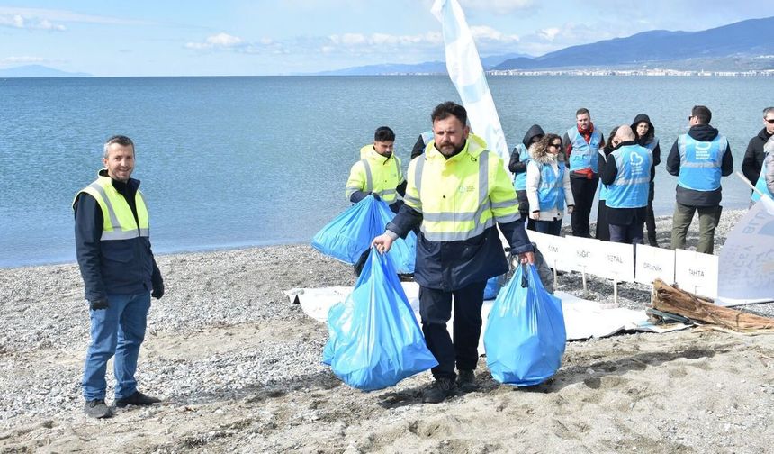 Büyükşehir'den deniz ekosistemini koruyan etkinlik