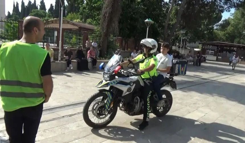 Kimliğini Unutan Öğrenci LGS'ye Son Anda Yetişti