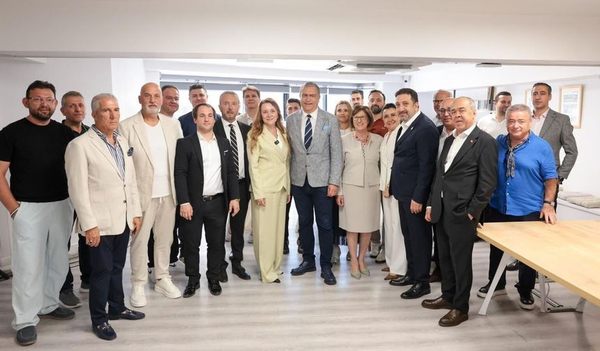 Konak'ta iki Cumhuriyet Kütüphanesi daha hizmete açıldı