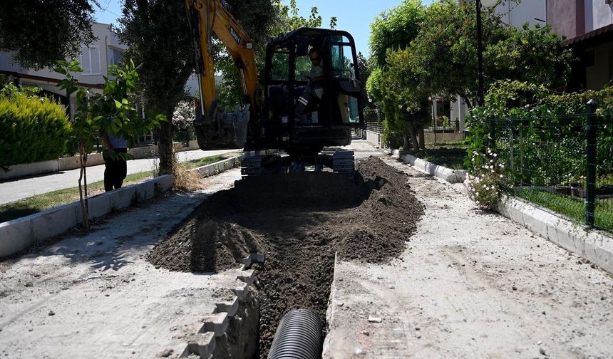Kuşadası'nda köklü altyapı sorunları çözülüyor